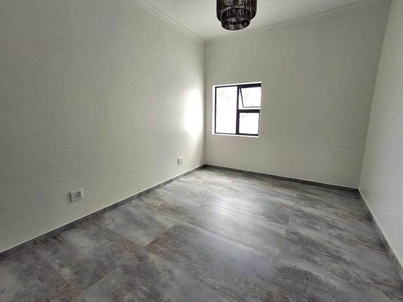 3 Bedroom Property for Sale in Britannia Bay Western Cape